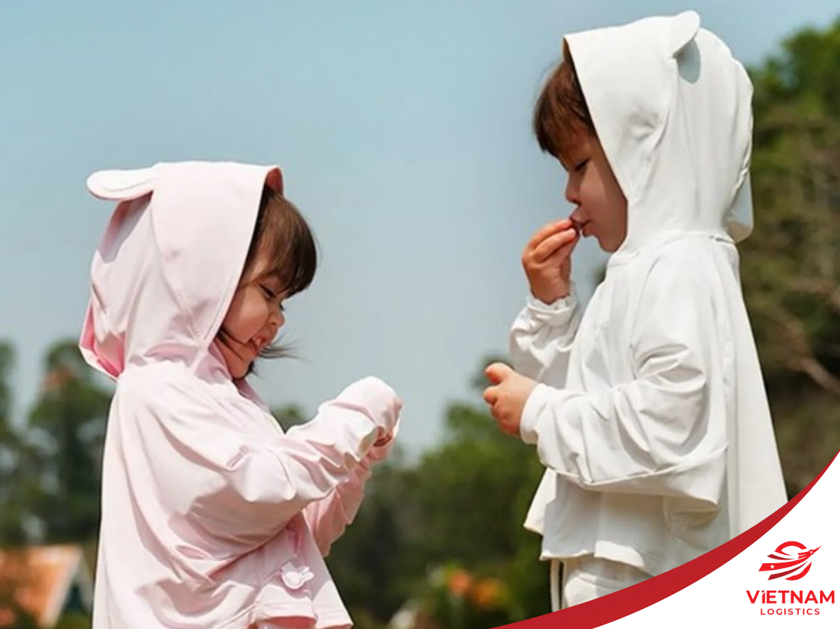 Áo chống nắng cho trẻ em